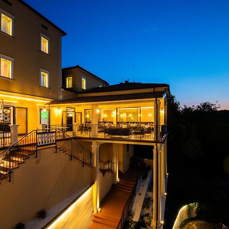 Albergo Cane Dozza Buitenkant foto