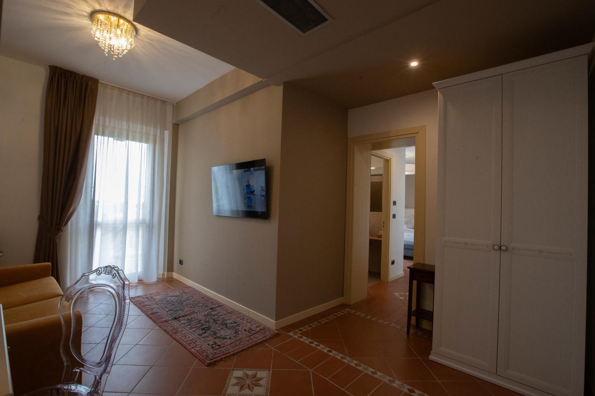 Albergo Cane Dozza Buitenkant foto